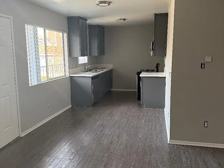 125 Lime St #16 — Photo 1