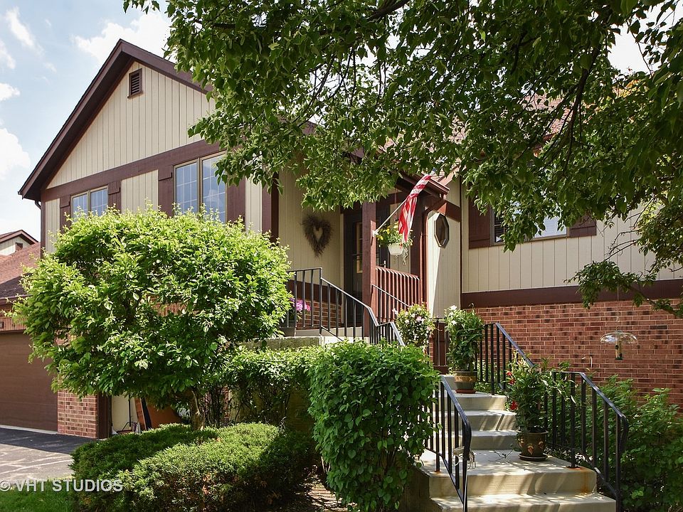 1st image of 7909 Oak Knoll Ln