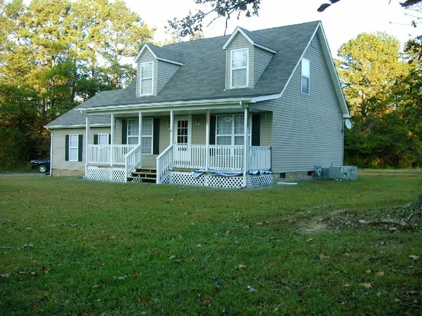 1150 Ravendale Dr, Charlotte, NC 28216