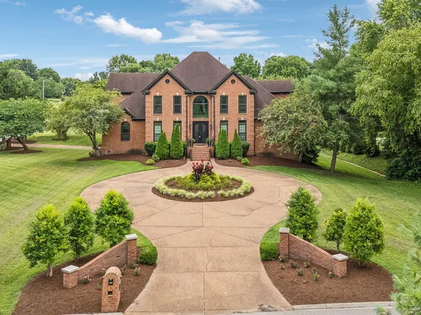 9201 Hunterboro Dr, Brentwood, TN 37027