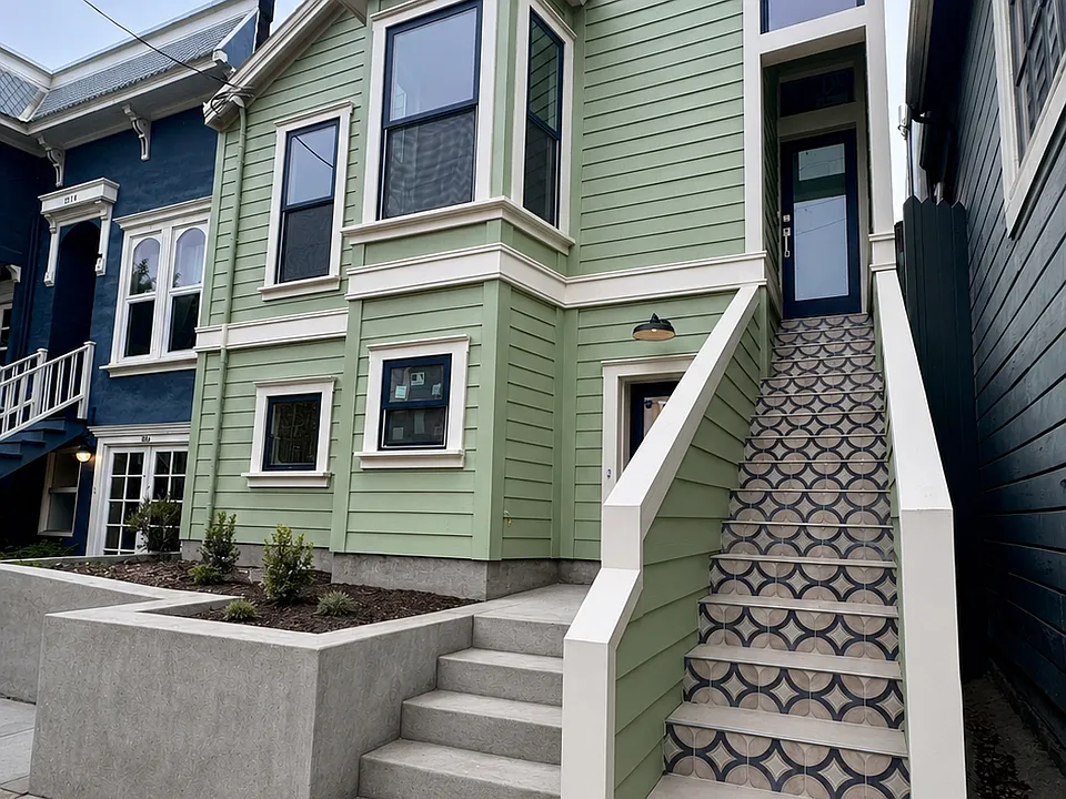 212 Elsie St