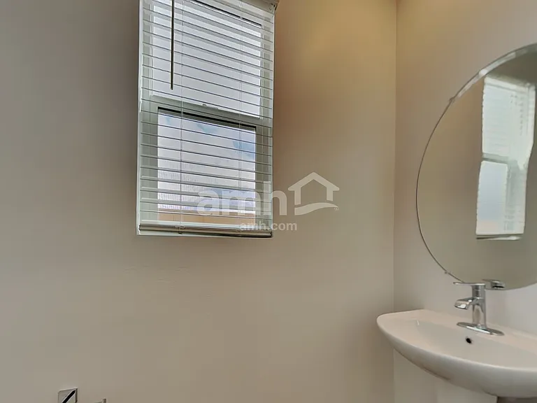 9652 N Avenida Lucena — Photo 7