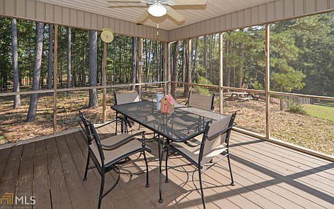 Wooded back overlooking lake
