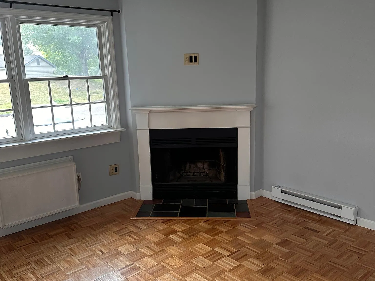 2 bed, 1352 sqft, $2,100 — Photo 3