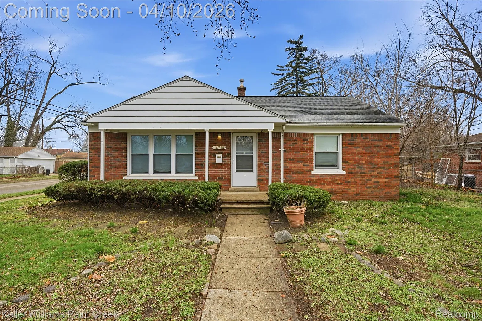 18718 Garfield photo 1