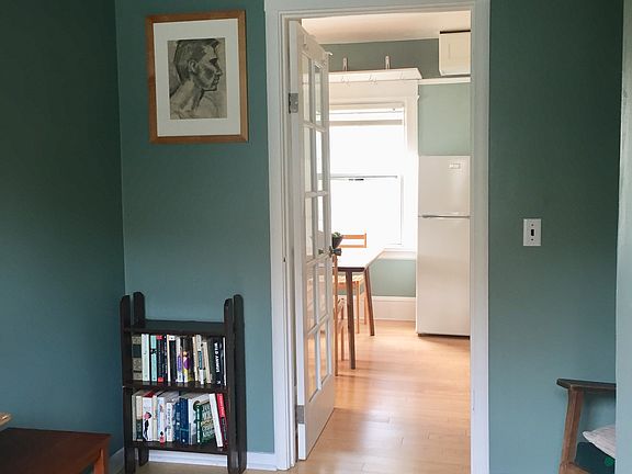 4th image of 2018 Parker St Unit 2