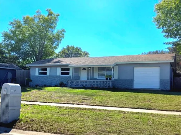 3220 Chariot Pl, Orlando, FL 32818