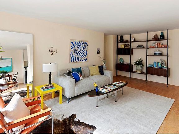 4th image of 303 W 66th St APT 15GE