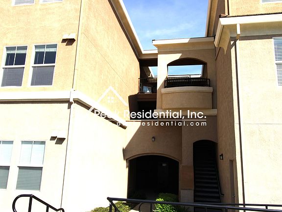 3rd image of 300 Moon Cir Unit 333