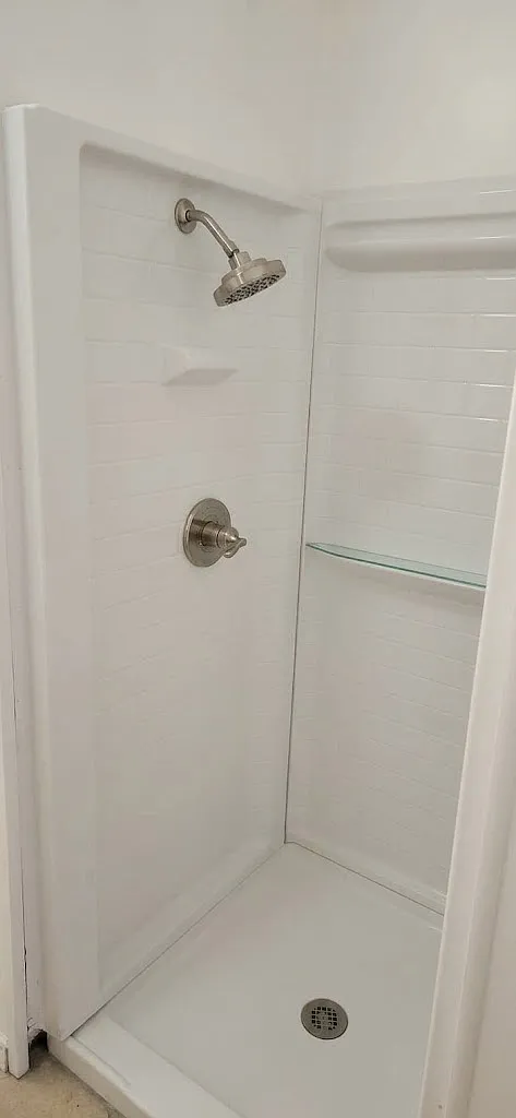 3 bed, $2,800 — Photo 1