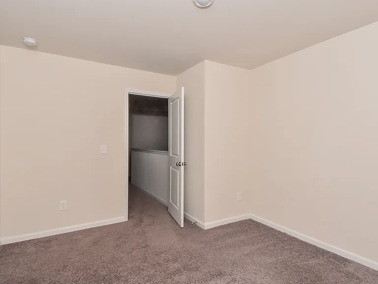 170 Beckett Ln — Photo 10