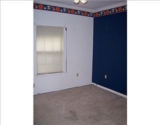 5th image of 402 Magnolia Ave