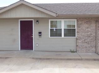 304 N 7th St #304N7, Herrin, IL 62948