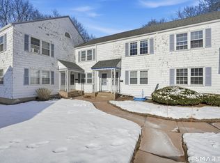 Oxford Court, Manchester, CT 06040