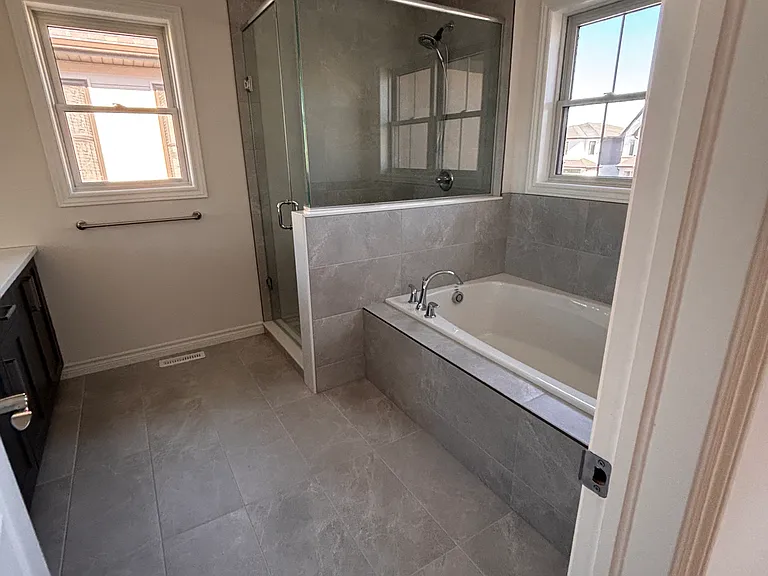 1622 Upper West Ave — Photo 10
