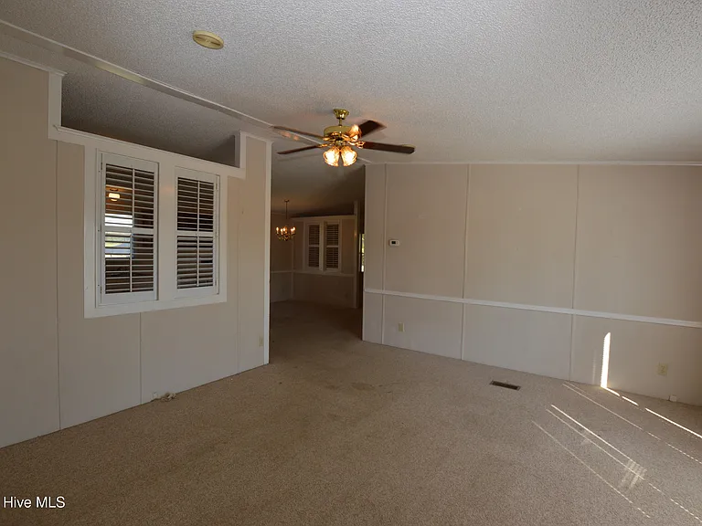 531 Cedar Fork Rd — Photo 3