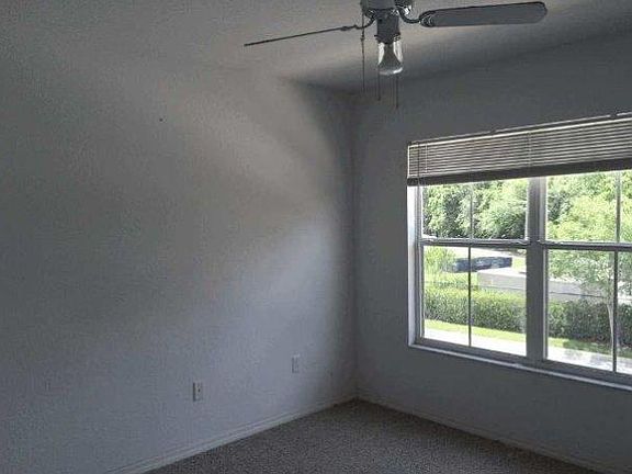2nd image of 2614 Lodi Cir APT 101