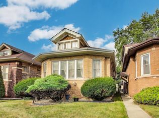 8434 S Blackstone Ave, Chicago, IL 60619