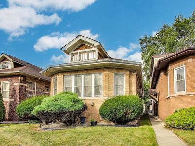 8434 S Blackstone Ave, Chicago, IL, 60619