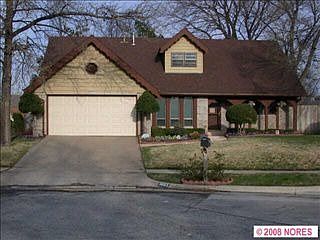 1st image of 9665 E 28th St