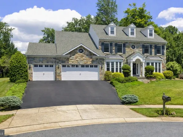 912 Plattner Ct, Annapolis, MD 21401