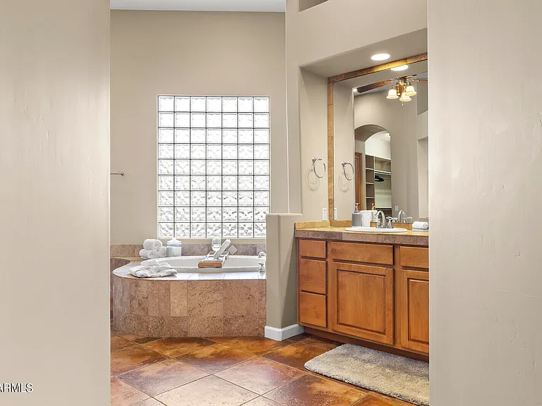 11362 E Dale Ln — Photo 27