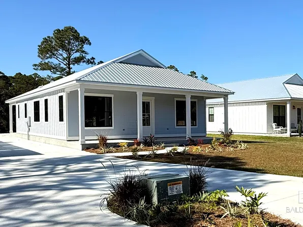 1965 Middle Brigadoon Trl, Gulf Shores, AL 36542