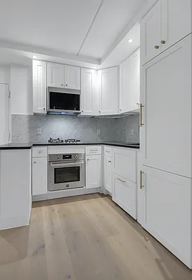 Rented by REAL New York | media 16