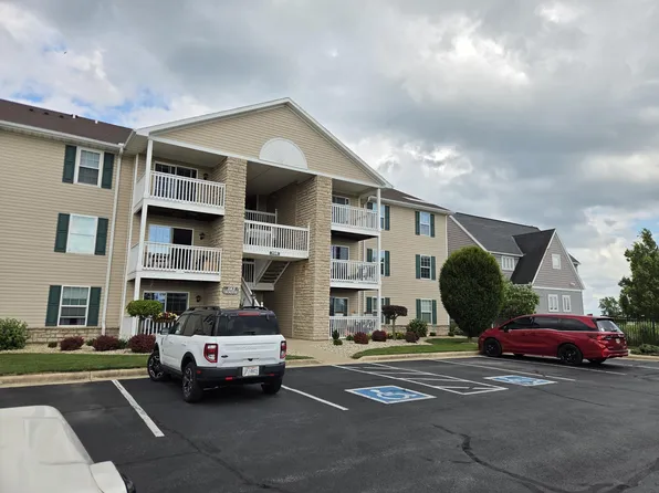 1145 W Bank Rd APT 208, Celina, OH 45822