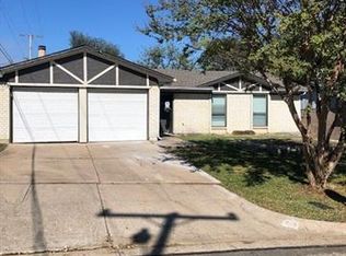 925 Lemontree Dr, Arlington, TX 76017