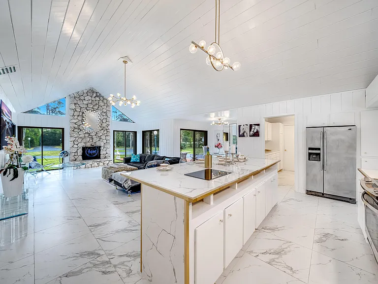 583 Rambling Drive Cir — Photo 8