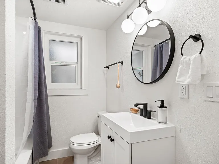 Bathroom Bathroom