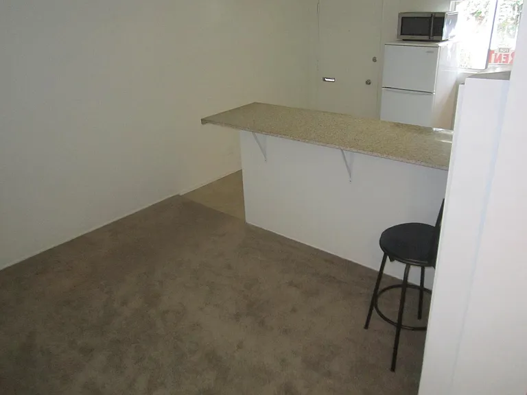 320 Wall St — Photo 10
