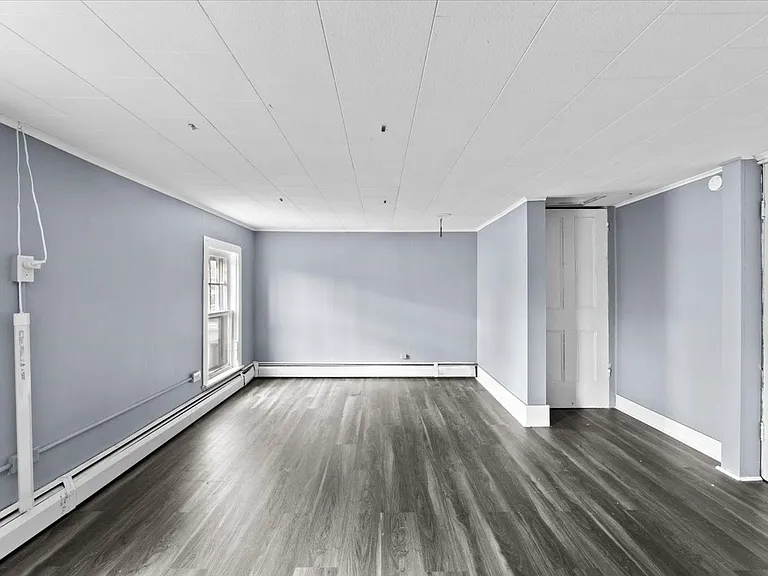 39 Church St — Photo 13