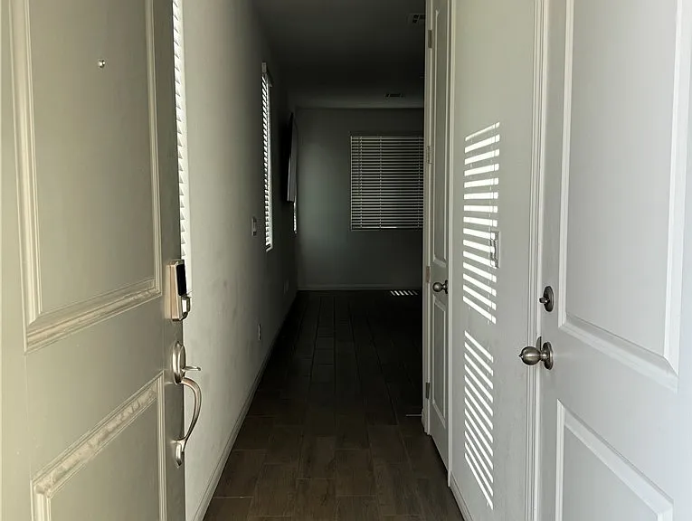 949 Ferodale Ave — Photo 4