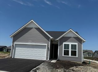 3302 Wildlight Rd, Aurora, IL 60503