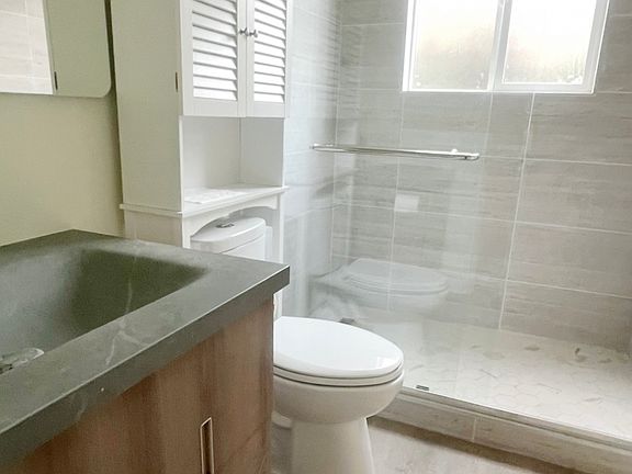4th image of 21743 Alcazar Ave #Adu