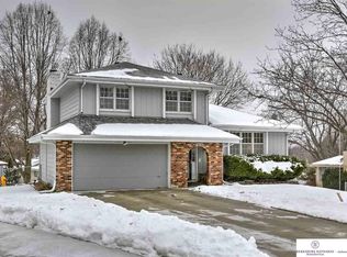 11623 Grand Ave, Omaha, NE 68164