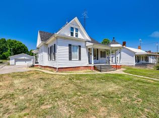 605 Main St, Calhoun, KY 42327