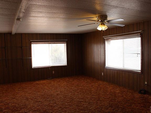 5th image of 341 E Stanley Dr