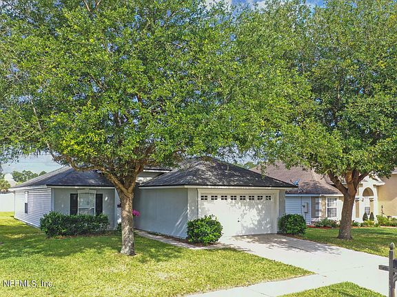 3rd image of 96041 Piedmont Dr