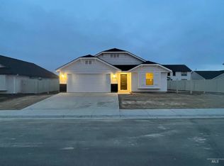 12384 Shadow River St, Caldwell, ID 83607