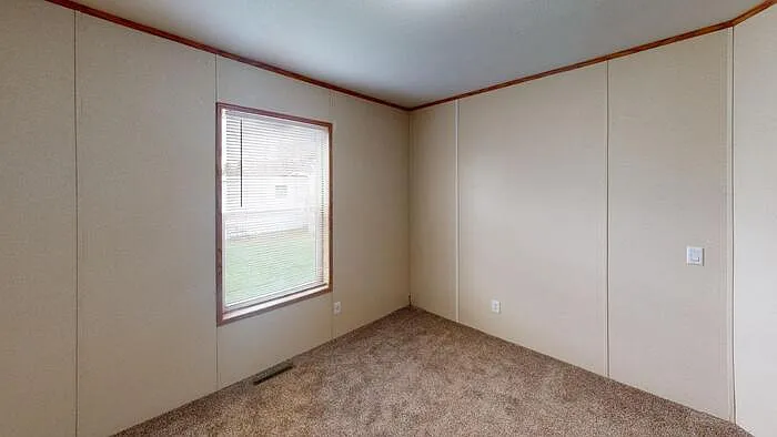 124 Delta Ave — Photo 23