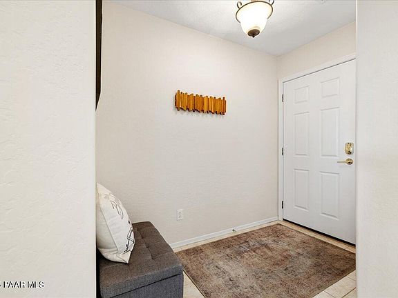 5th image of 1643 Addington Dr