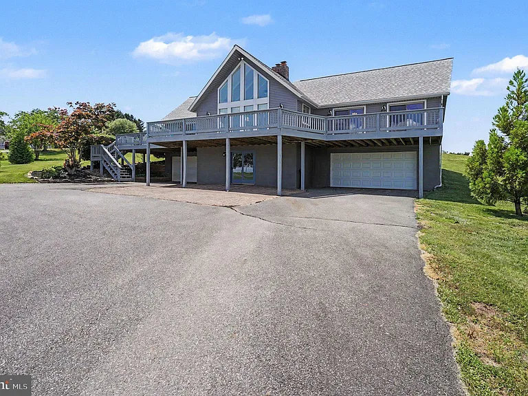 209 Casparus Way — Photo 4