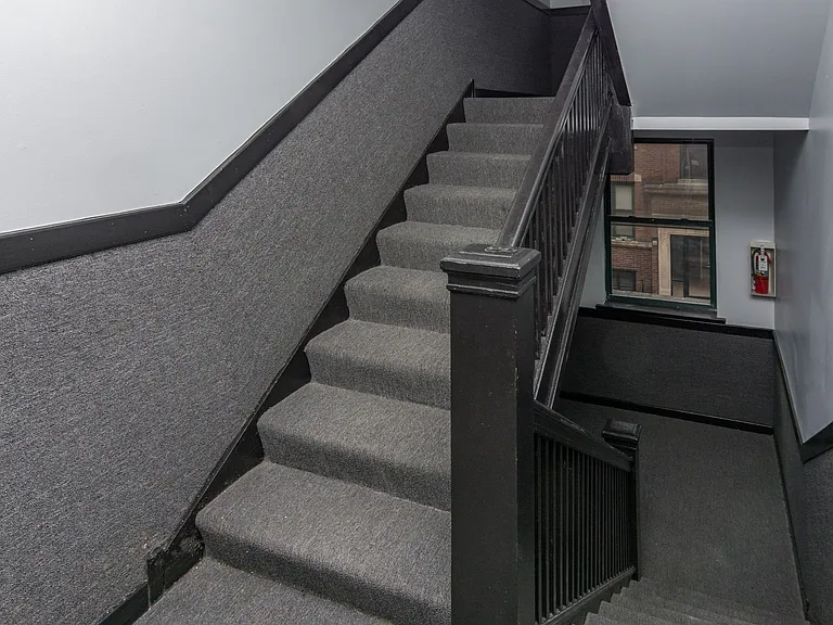 6125 S Indiana Ave (NEW) — Photo 2