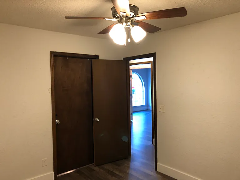 1313 Smiling Hill Blvd — Photo 3