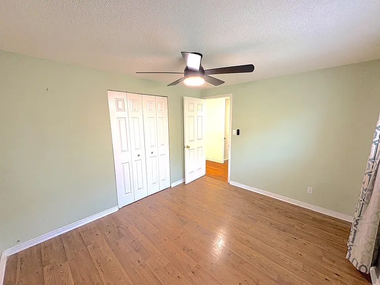 39 Elma St — Photo 27