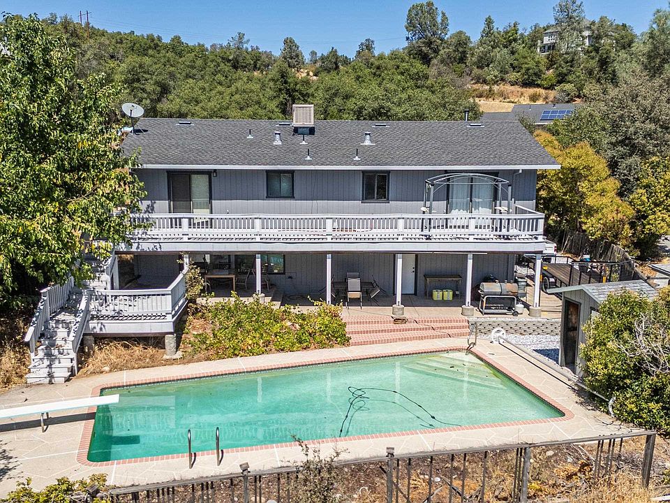 1st image of 17347 Valley Oak Dr