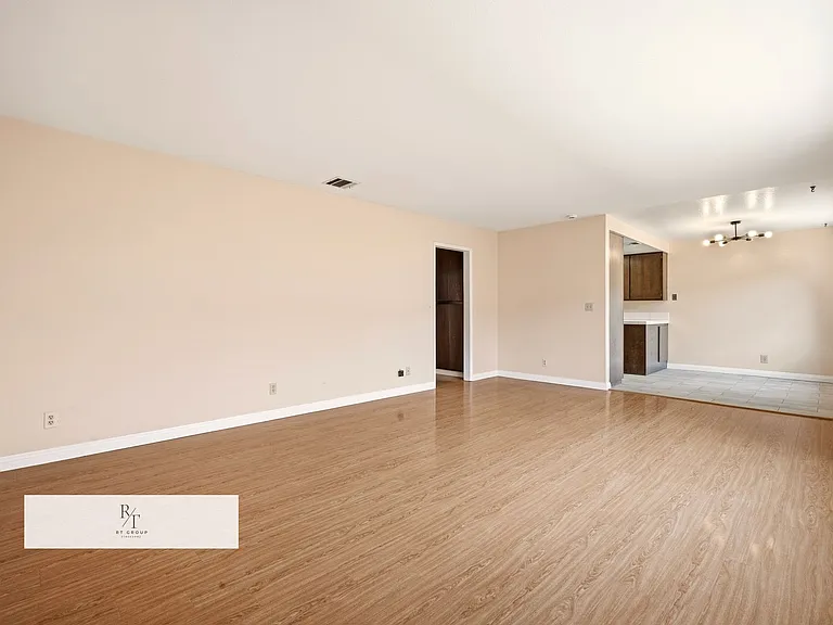 5934 1/2 Alessandro Ave — Photo 3